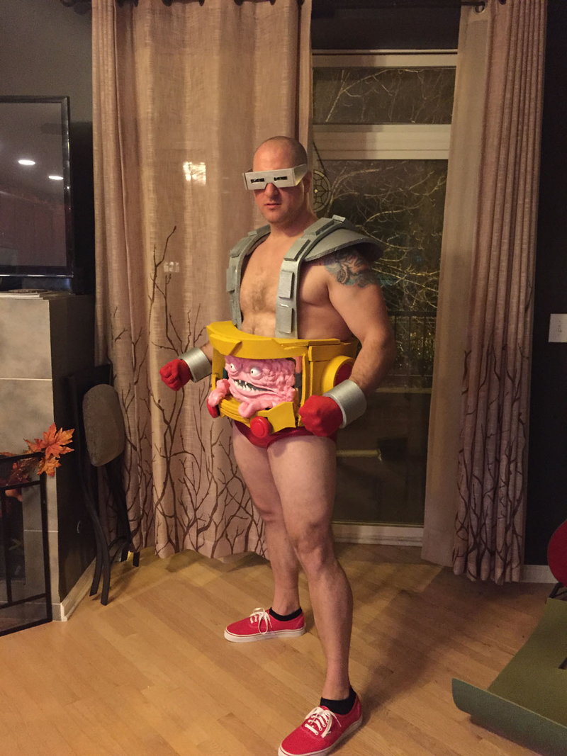 Illustration for article titled Krang Cosplay Is Perfect, Wins Halloween